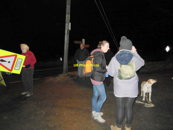 Photo 6"x4" Walkers at the bottom of Steep Hill, South Cave South Cave c2013