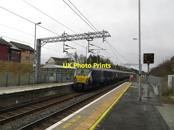 Photo 6"x4" Livingston North station Deans c2013