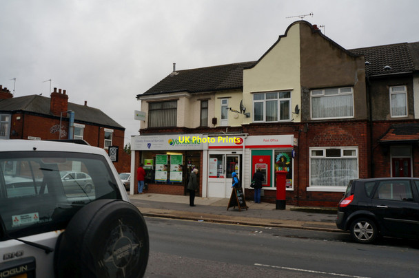 Photo 6"x4" The Post Office on Chanterlands Avenue, Hull Kingston upon Hull c2013
