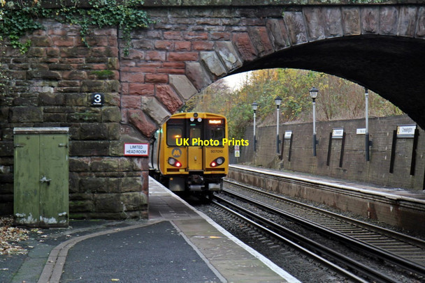 Photo 6"x4" Merseyrail Class 507, 507010, Cressington railway station Grassendale c2013