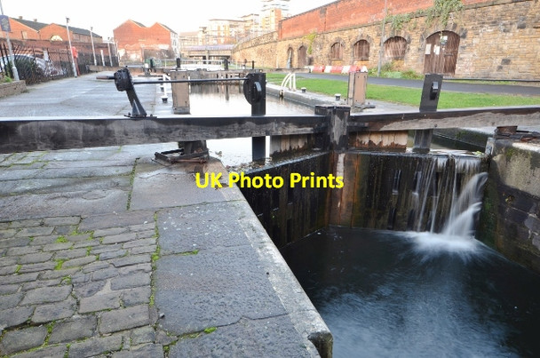 Photo 6"x4" Leeds to Liverpool Canal Leeds\/SE3034 c2013