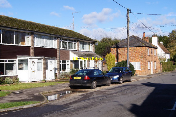 Photo 6"x4" Modern housing - Woolhampton Woolhampton c2013