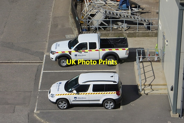 Photo 6"x4" Aberdeen Harbour vehicles Torry\/NJ9505 c2013