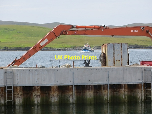 Photo 6"x4" New pier, Walls Burrastow c2013
