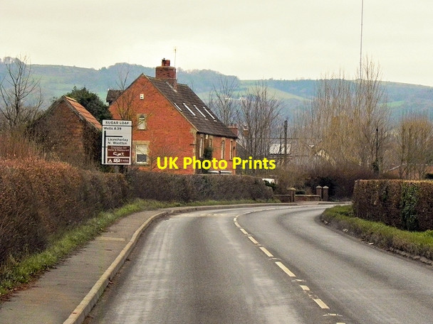 Photo 6"x4" A39, Glastonbury Road Wells c2013