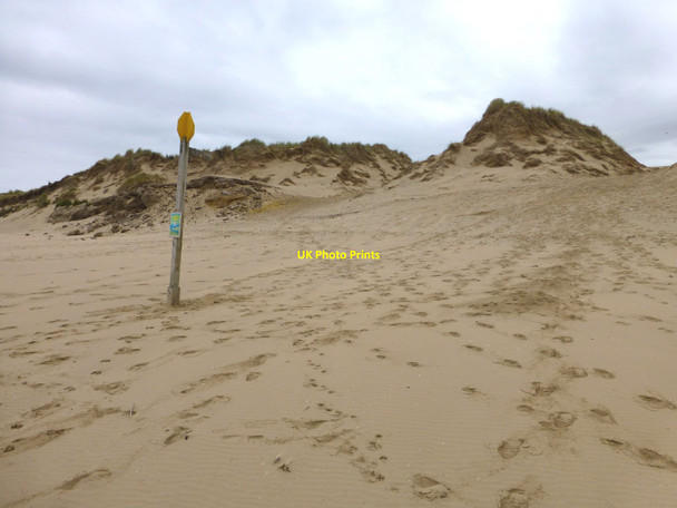 Photo 6"x4" Blundell Path marker post Formby c2013