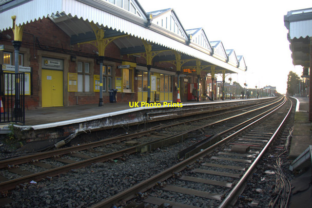 Photo 6"x4" Birkdale Station Southport c2013