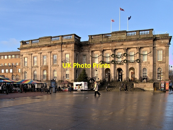Photo 6"x4" Ashton-Under-Lyne Town Hall Ashton-Under-Lyne c2014
