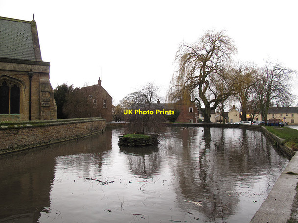 Photo 6"x4" Welton village pond Elloughton c2014