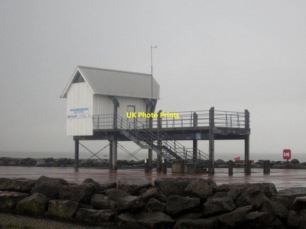 Photo 6"x4" Morecambe and Heysham Yacht Club Race Office Morecambe c2013