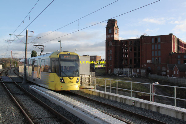 Photo 6"x4" Tram leaving Freehold towards Manchester Chadderton c2014
