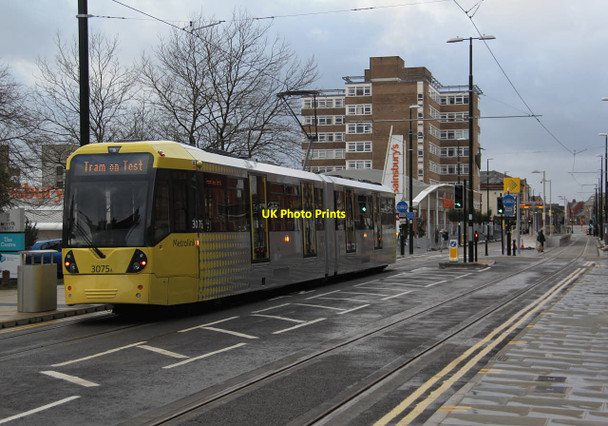 Photo 6"x4" Tram on Union Street, Oldham Oldham c2014