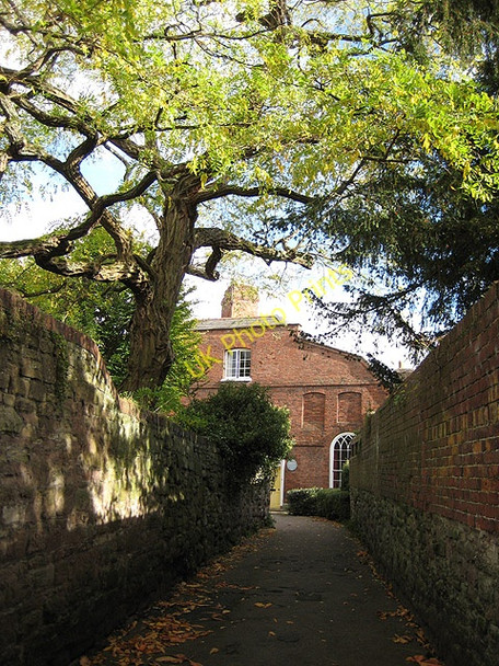 Photo 6"x4" Harley Court Hereford c2008