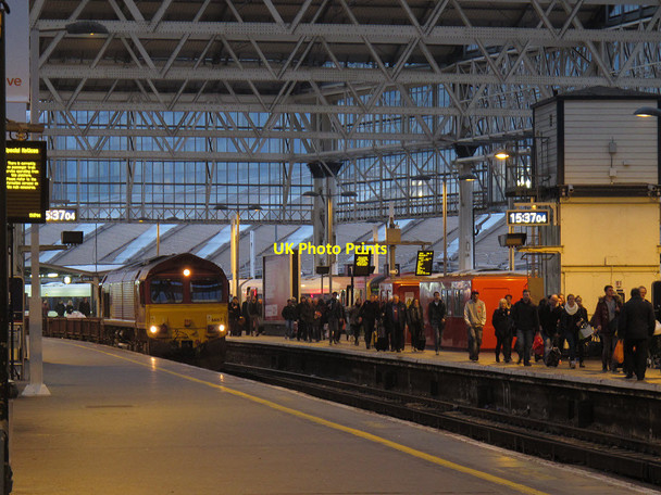 Photo 6"x4" Ballast train at Waterloo London c2014