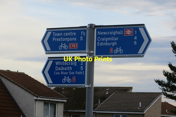 Photo 6"x4" Signpost, National Cycle Network Musselburgh c2014