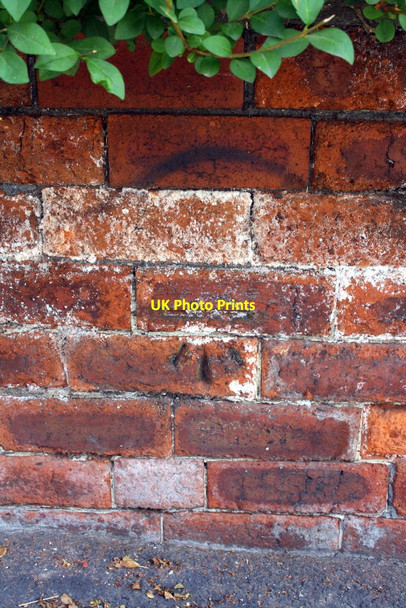 Photo 6"x4" Benchmark on wall outside #40 Clarendon Road Leeds\/SE3034 c2013