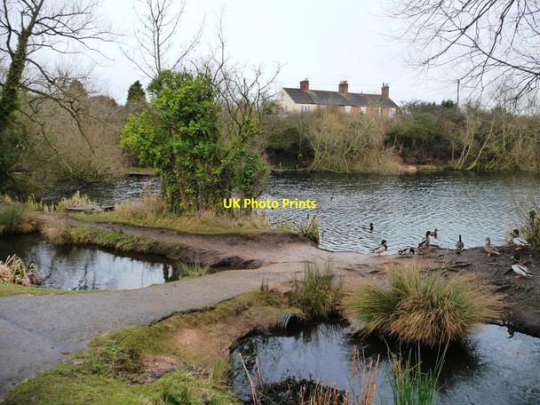 Photo 6"x4" Terrace of three houses, Barnby Road Newark-on-Trent c2014