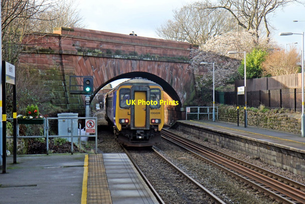 Photo 6"x4" Northern Rail Class 156, 156428, Rainhill railway station Rainhill c2014