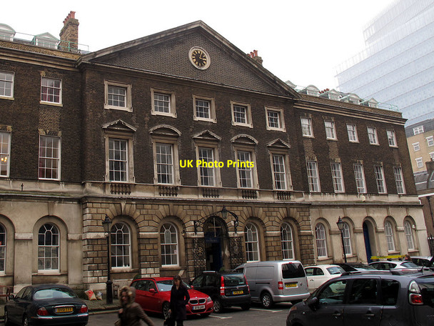 Photo 6"x4" Exterior of Guy's Chapel London c2014