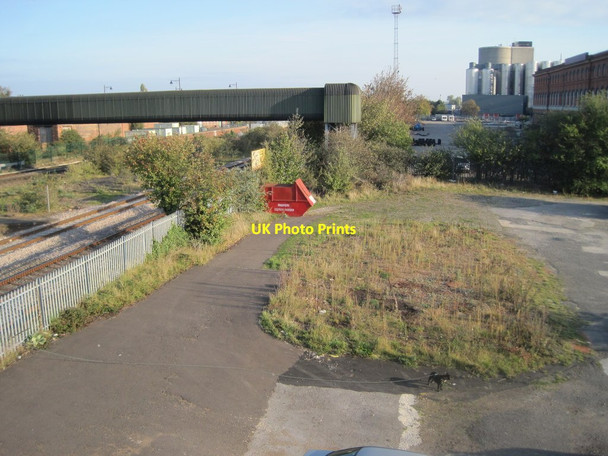 Photo 6"x4" Burton-on-Trent 1st railway station (site), Staffordshire Burton upon Trent c2011