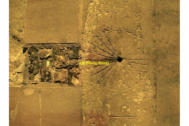 Photo 6"x4" Sun-wheel, Harefield Parish Church South Harefield c2014