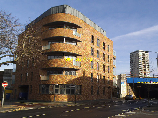 Photo 6"x4" New housing on Gedling Place London c2014