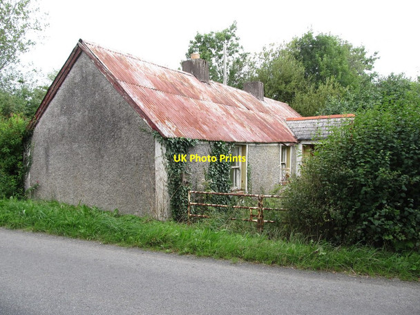 Photo 6"x4" Traditional tin-roofed cottage near Roosky Lough Canningstown c2013