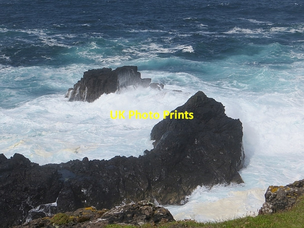 Photo 6"x4" Rocks, Esha Ness Ure c2013