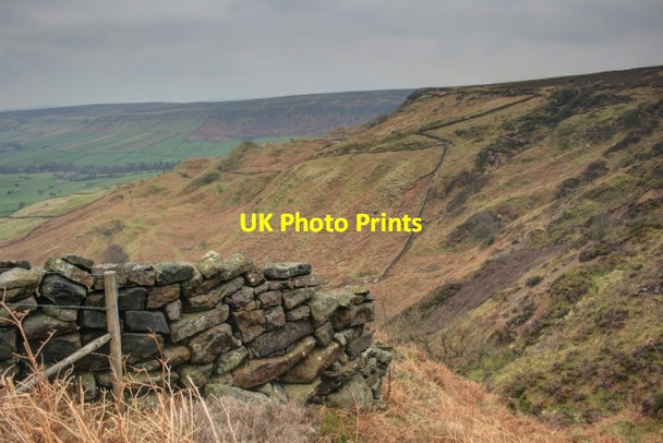 Photo 6"x4" Dry Stone Wall Corner Street\/NZ7304 c2014