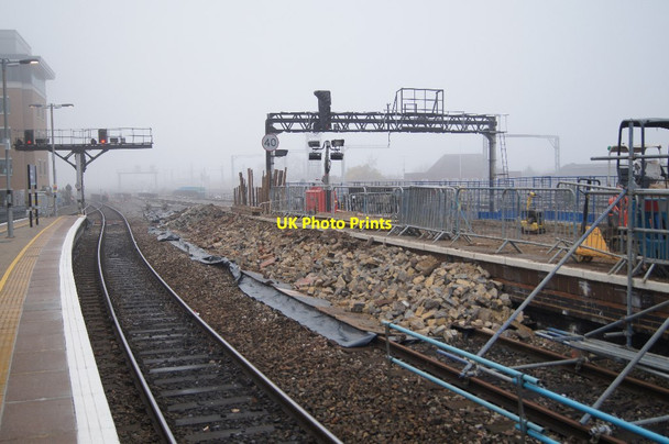 Photo 6"x4" Extending platform 7 Reading c2013