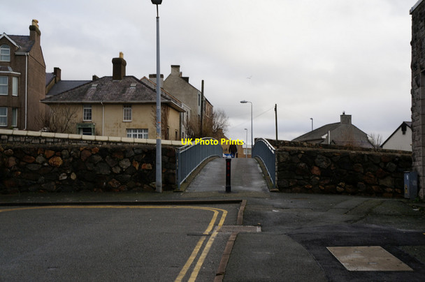 Photo 6"x4" Footbridge over the A487, Caernarfon Caernarfon c2014