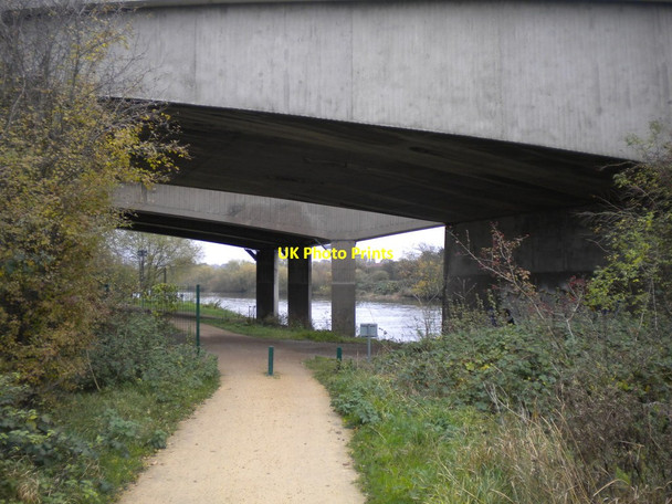 Photo 6"x4" Under Clifton Bridges, Lenton (1) West Bridgford c2013