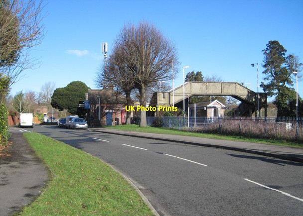 Photo 6"x4" Bagshot railway station, Surrey Bagshot\/SU9163 c2014