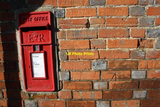Photo 6"x4" Post box and possible benchmark, Fullers Road Aston Upthorpe c2014