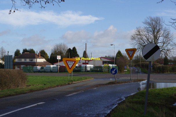 Photo 6"x4" Crossroads south of Wolvey Wolvey c2014