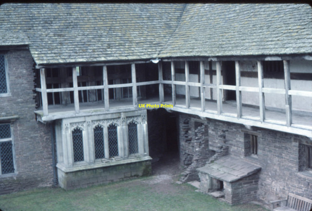 Photo 6"x4" The courtyard at Tretower Court Tretower c1977