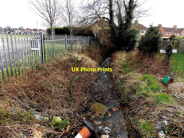 Photo 6"x4" Stream misused as a rubbish dump, Stanton Road, Bristol Filton c2013