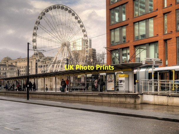Photo 6"x4" Piccadilly Gardens Tram Stop Manchester c2014