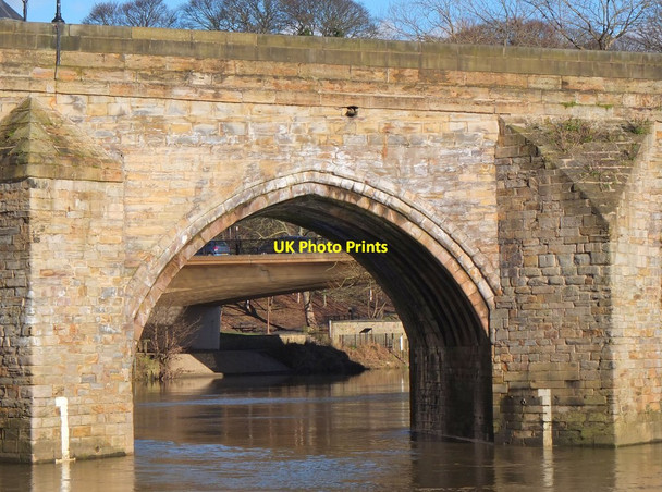 Photo 6"x4" Old and new bridges over the River Wear, Durham Durham c2014