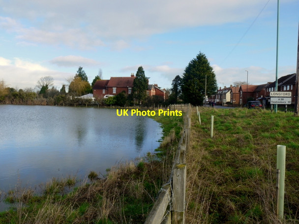 Photo 6"x4" Edge of the Severn floods at Longford Gloucester c2014