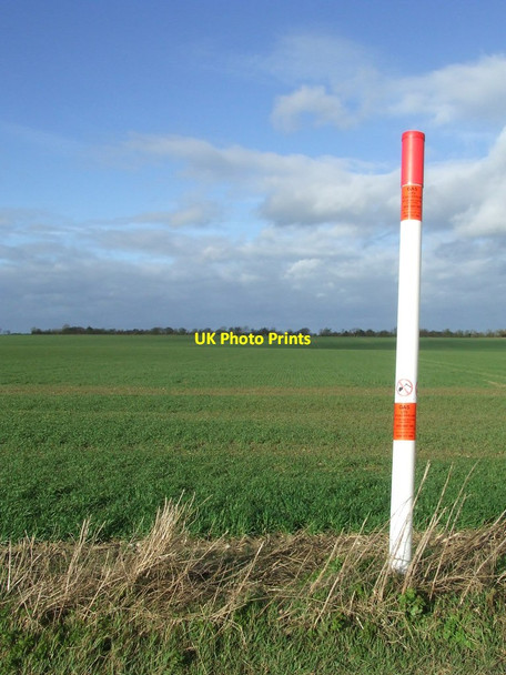 Photo 6"x4" Gas Pipeline Marker Crown Corner c2014