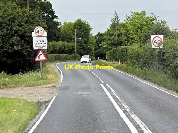 Photo 6"x4" Thorpe-le-Soken, Colchester Road Thorpe Green\/TM1723 c2013