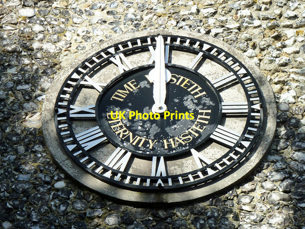 Photo 6"x4" Time wasteth, Eternity hasteth Hartlip c2014