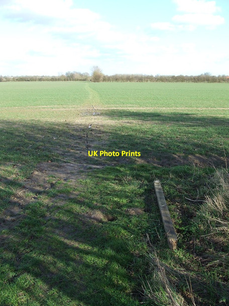 Photo 6"x4" Footpath And Broken Sign Stradbroke c2014