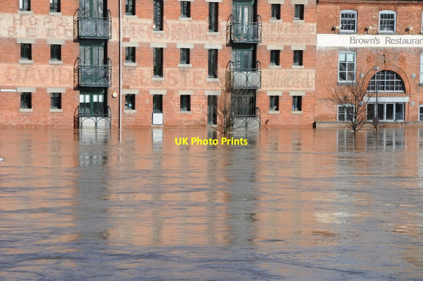 Photo 6"x4" Flooding and converted warehouses Worcester c2014