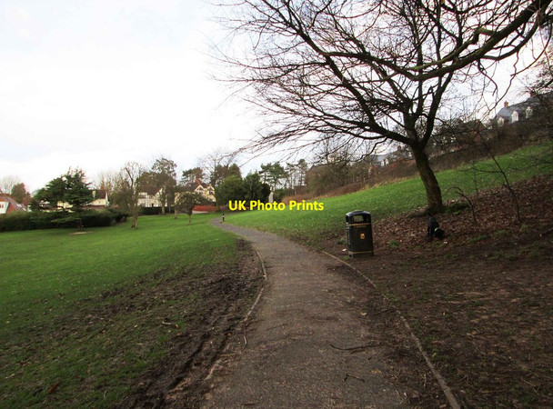 Photo 6"x4" Footpath to Heath Lane, Mary Stevens Park, Stourbridge Stourbridge c2014