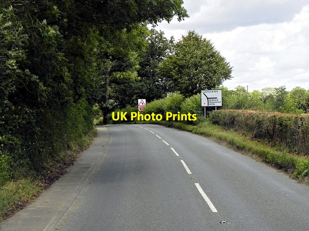 Photo 6"x4" B1071 near Upsher Green Upsher Green c2013