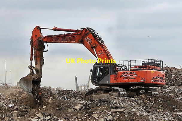 Photo 6"x4" Demolition work at Dundee Newport-on-Tay c2014