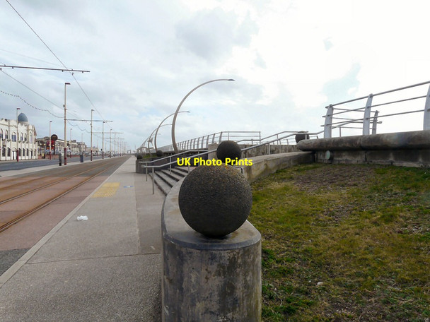 Photo 6"x4" New South Promenade South Shore c2013