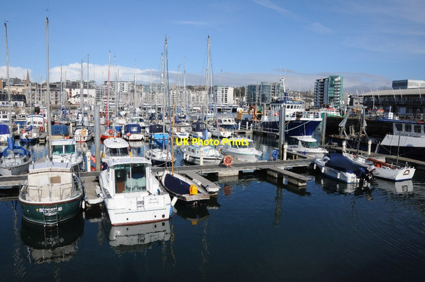 Photo 6"x4" Sutton Harbour Plymouth c2014